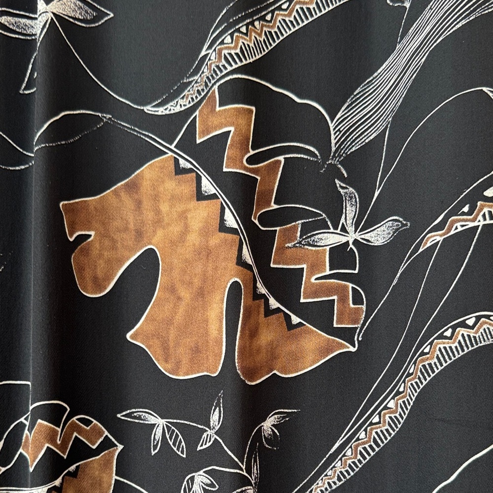 Chico's 100% Silk Flowing Midi Skirt in Black & Brown Floral Design. Medium - Picture 8 of 14